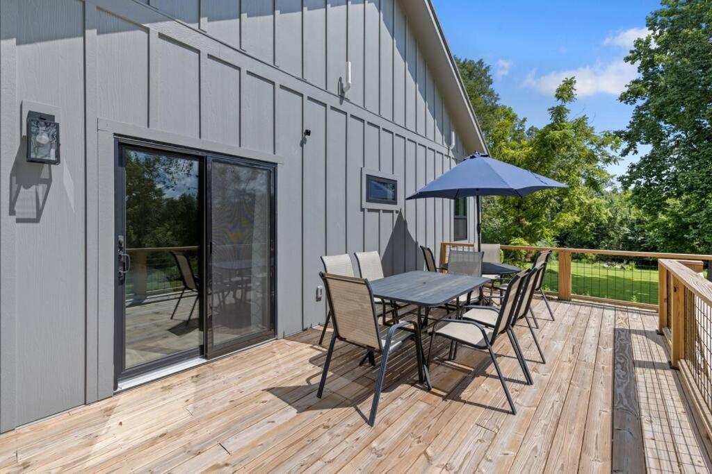 New Home, Dock, Kayaks, Game Room, Water Views Winchester 外观 照片