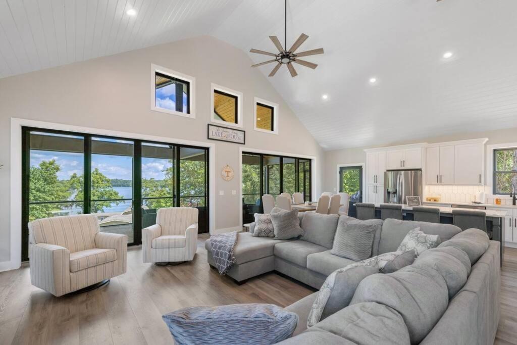 New Home, Dock, Kayaks, Game Room, Water Views Winchester 外观 照片
